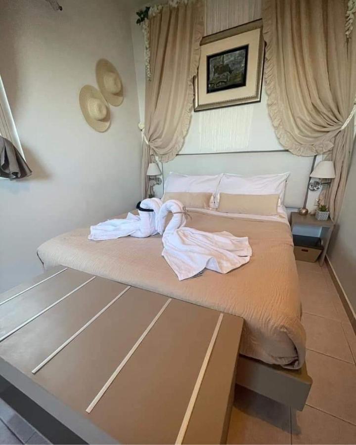 Seaview Apartment Tsoútsouros Eksteriør billede